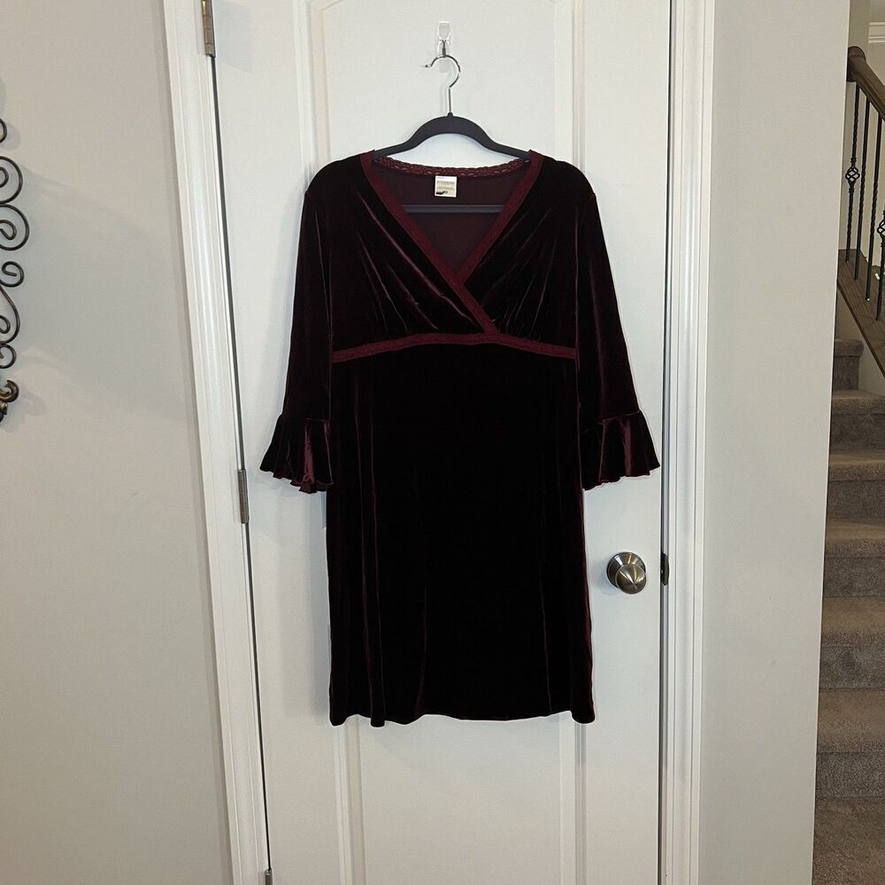 Motherhood Maternity Dress Medium Set Of 2 - Picture 2 of 11